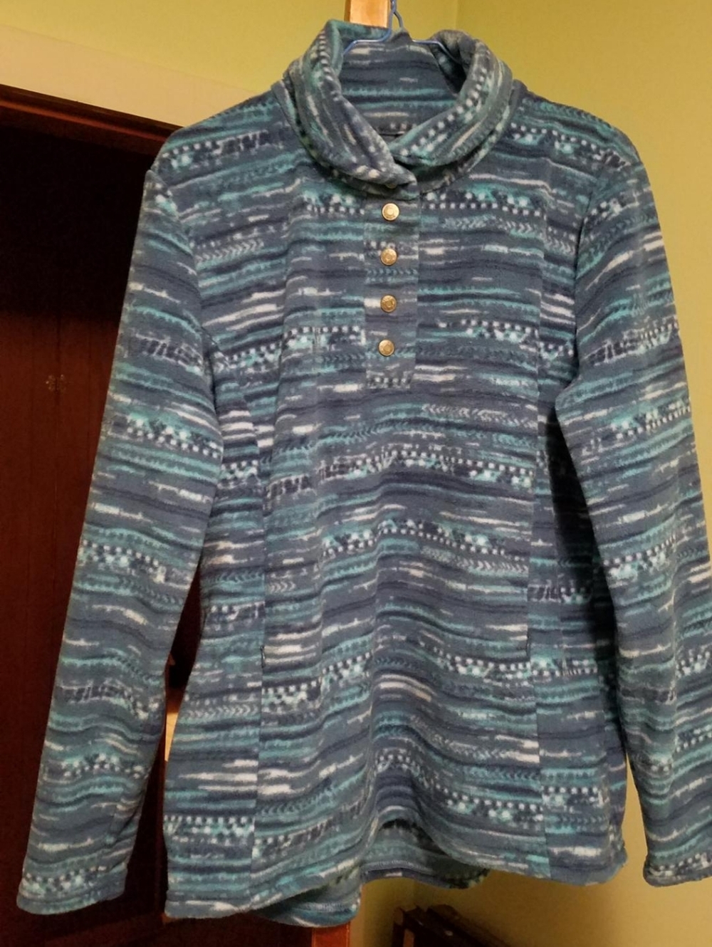 Cozy Women's Fleece Sweater